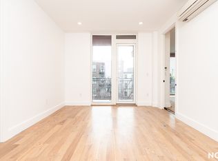 228 N 7th St UNIT 201, Brooklyn, NY 11211