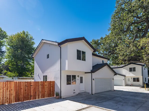 24743 Valley St, Newhall, CA