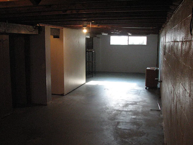 341 Gaylord Dr — Photo 9