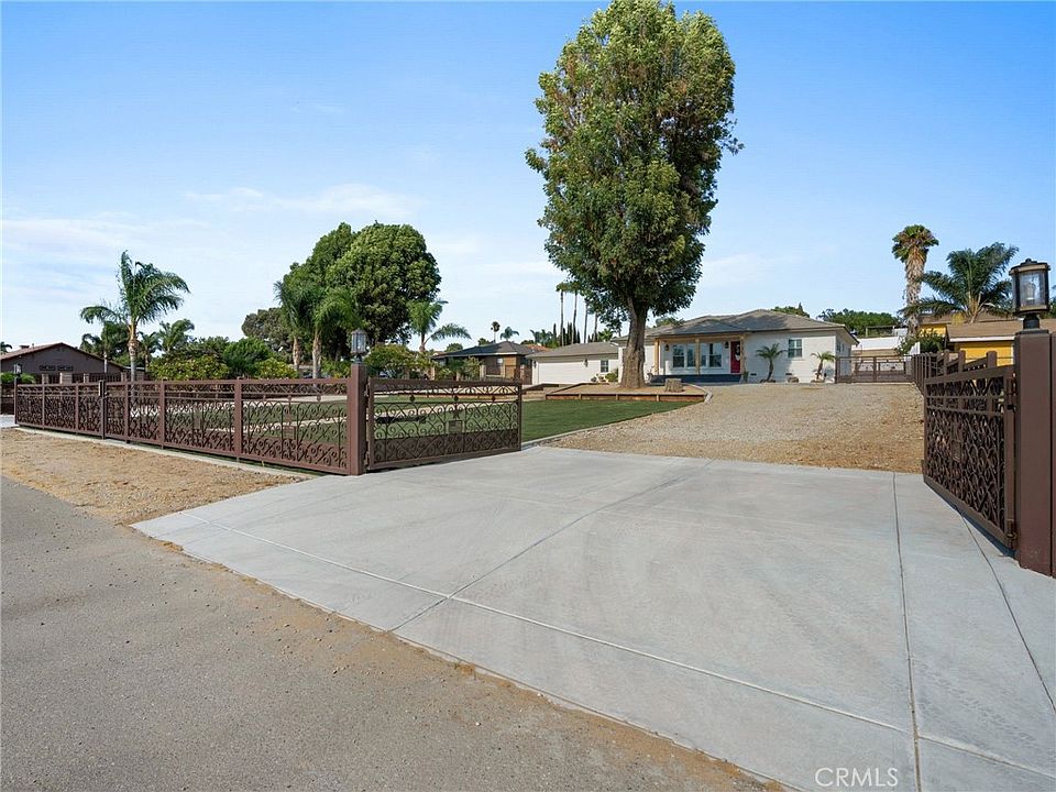 1st image of 5736 Country Lane Rd