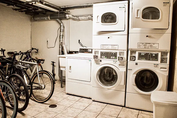 Rented by Mae Equities | media 10
