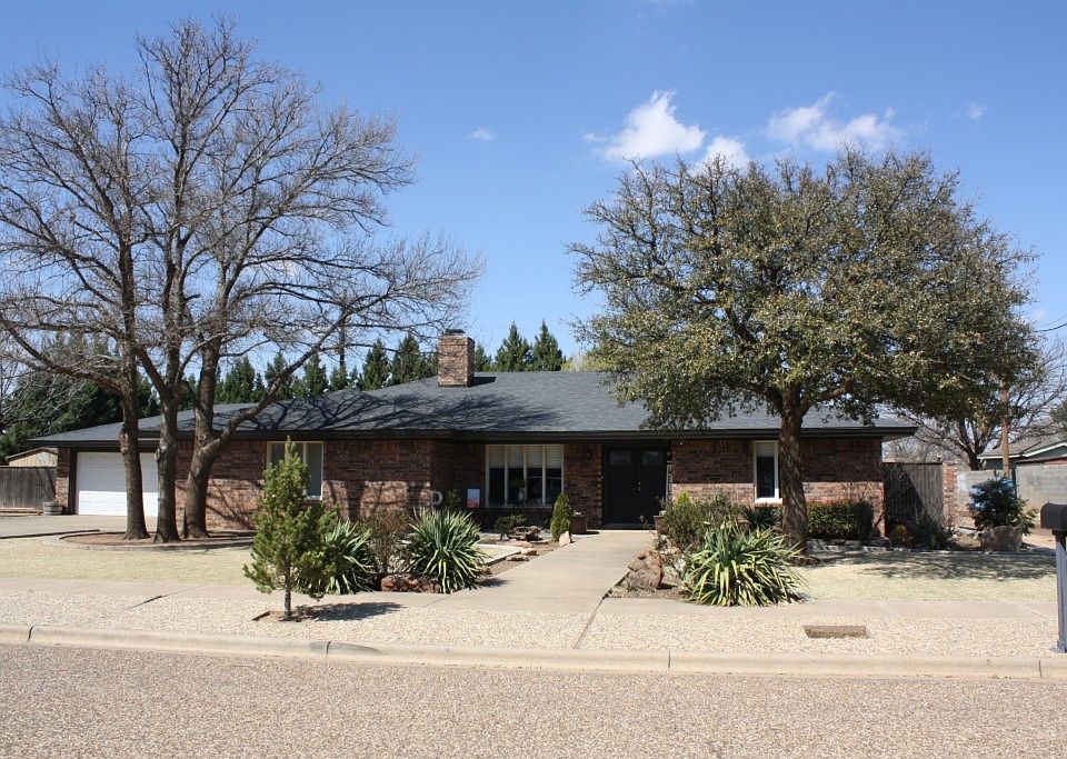2nd image of 820 7th St