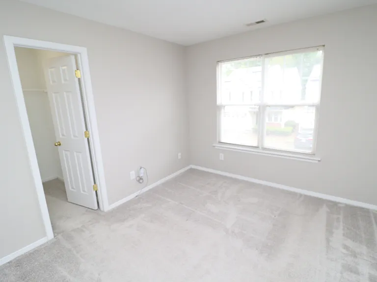 104 Bell Tower Way — Photo 33