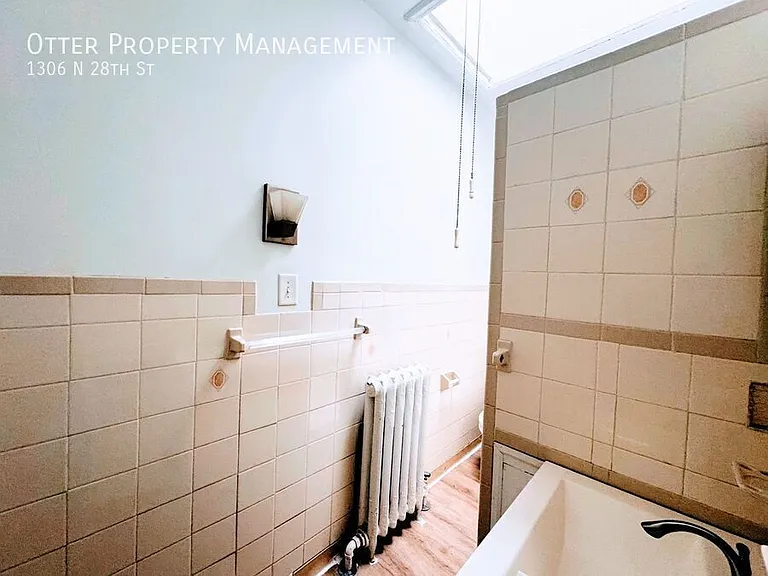 1306 N 28th St — Photo 36