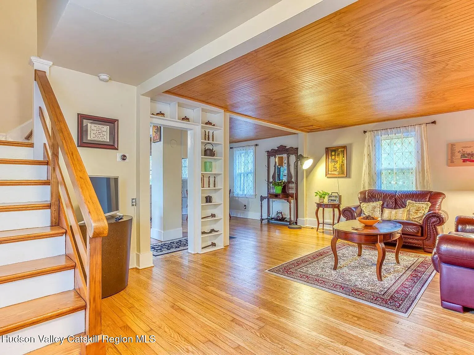 2 bed, 1.0 bath, 1200 sqft, $4,200 — Photo 4