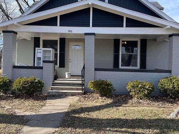 3rd image of 500 4th St