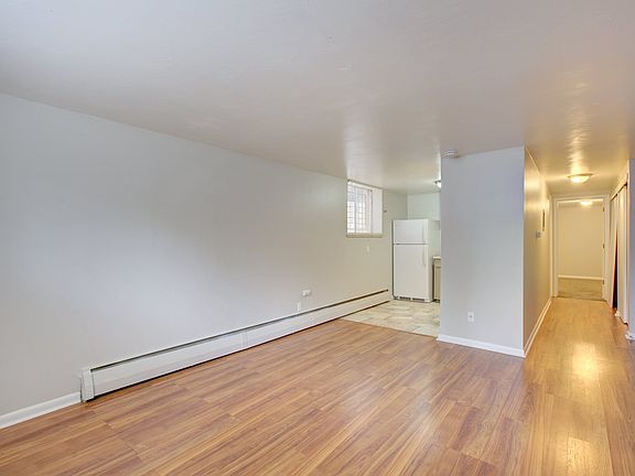 3rd image of 2358 S University Blvd APT 8