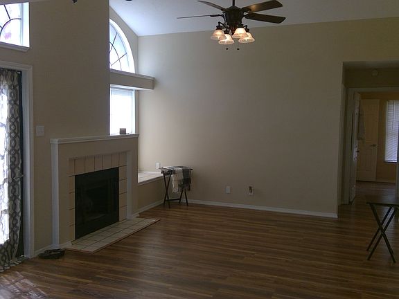 2nd image of 6337 Village Arbor