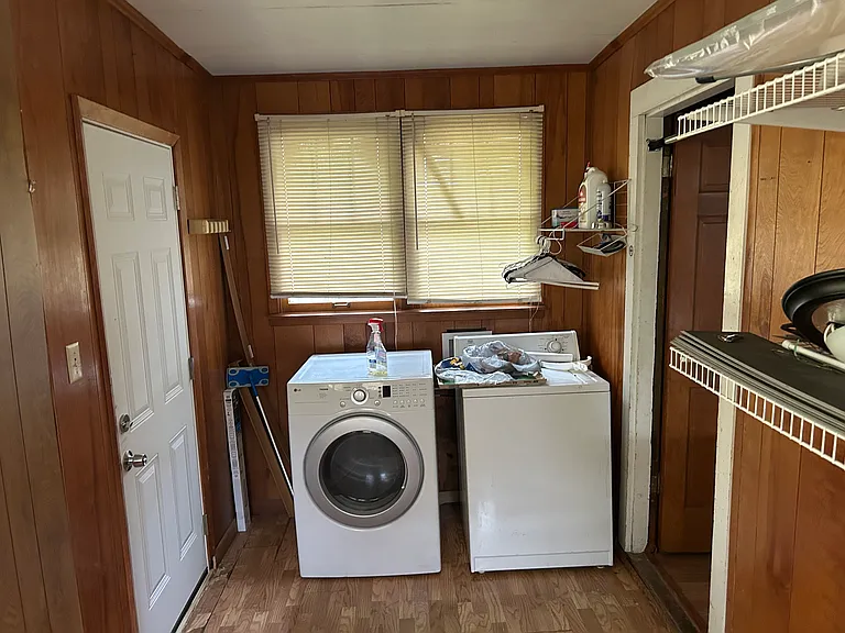 2408 Willow Rd — Photo 6