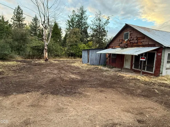 495 Red Blanket Rd, Prospect, OR 97536