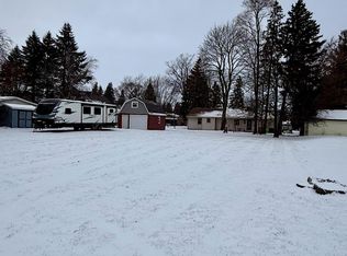 9916 Center St, Reese, MI 48757