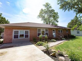 1 Park St, Freeburg, IL 62243