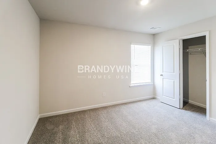 148 Avondale Blvd — Photo 13