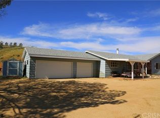 33530 Drill Rd, Agua Dulce, CA 91390