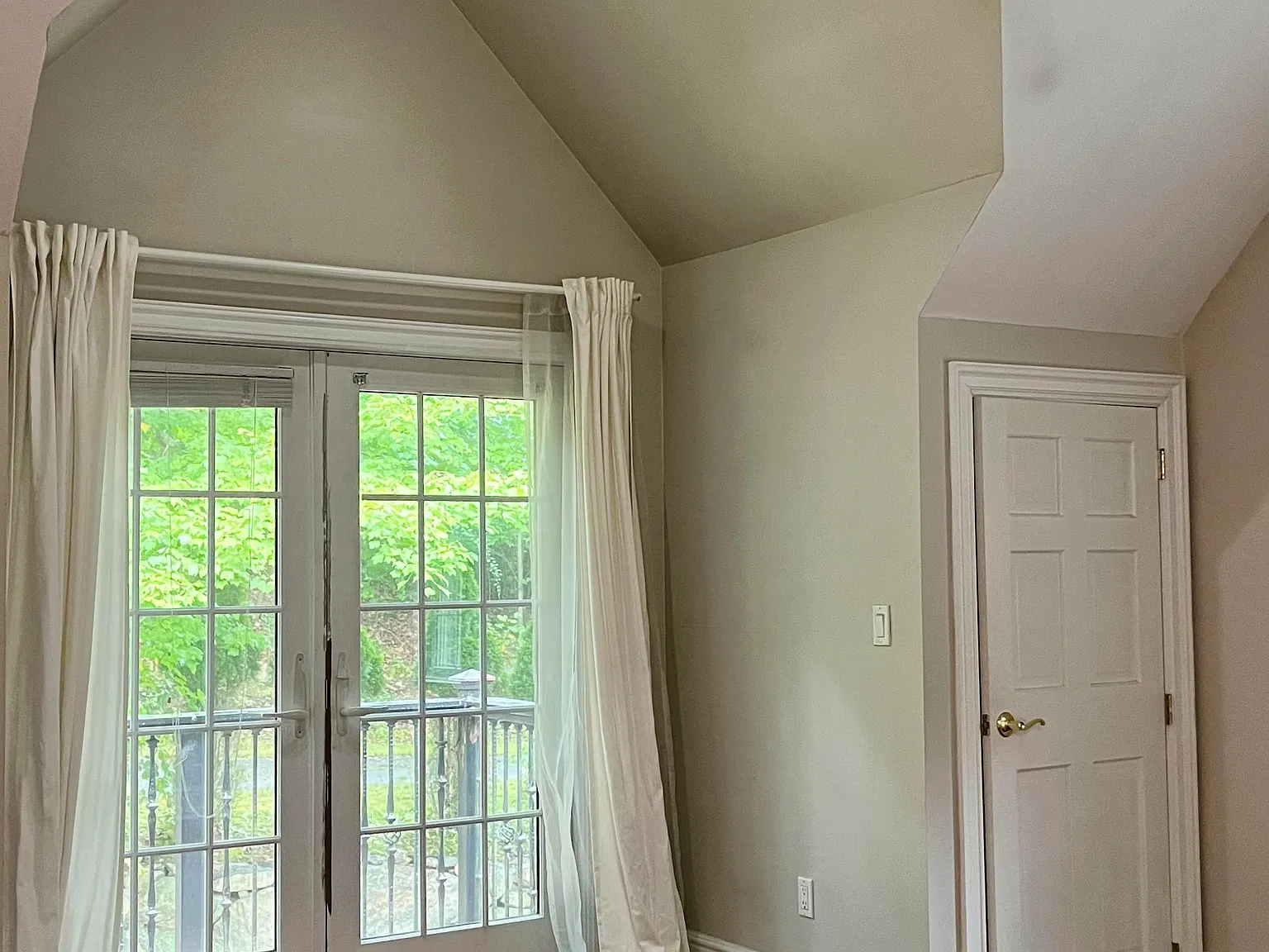 126A Big Oak Rd, Stamford — Photo 3