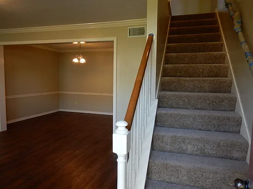 10305 Monet Dr — Photo 3