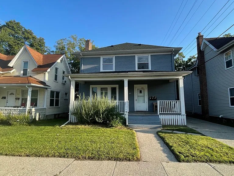 416 Pearl St — Photo 2