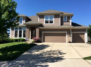 2283 W Layton Dr, Olathe, KS 66061