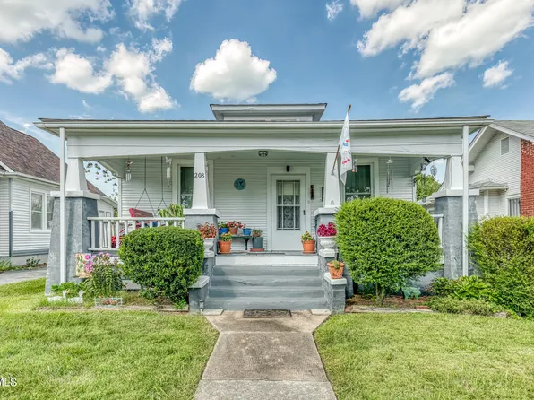 208 Delaware St, Johnson City, TN 37604