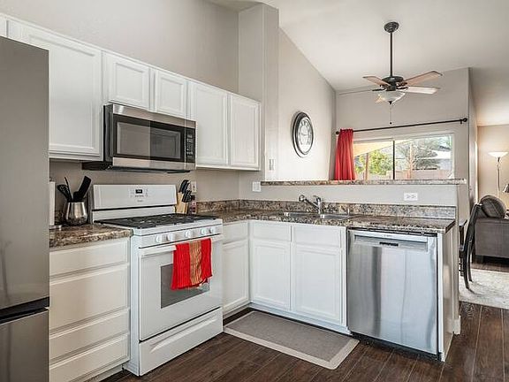 5th image of 9983 W Monterosa Ave
