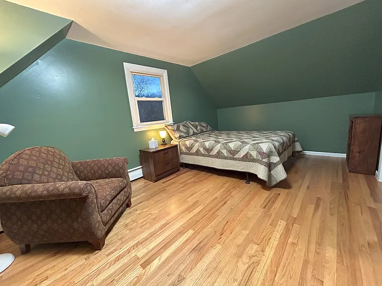 670 Kennebec St — Photo 9