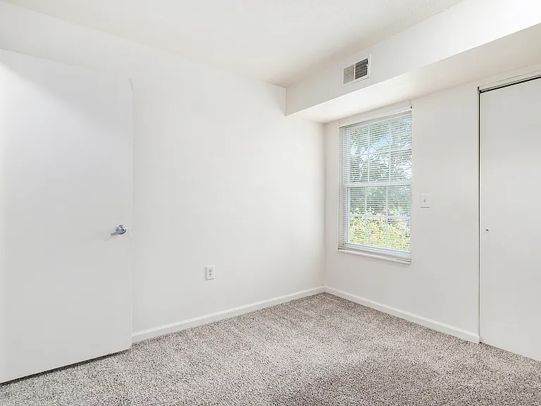 Arbor Hill Apts — Photo 11