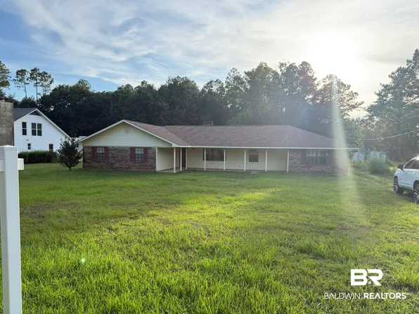21807 West Blvd, Silverhill, AL 36576