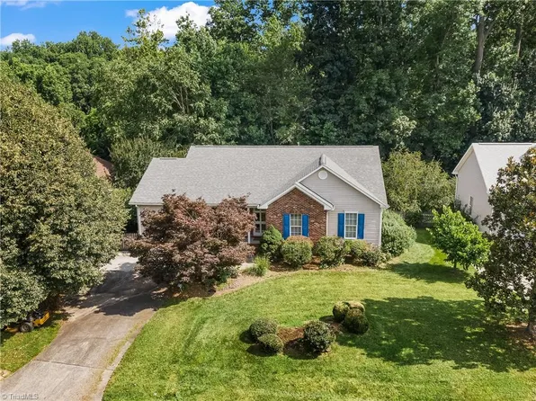 1233 Beaverton Trl, Winston Salem, NC 27103