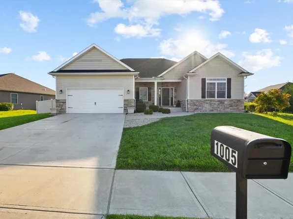 1005 Haverhill Dr, Troy, OH 45373