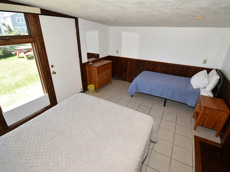 1499 Ocean Rd #1 — Photo 24