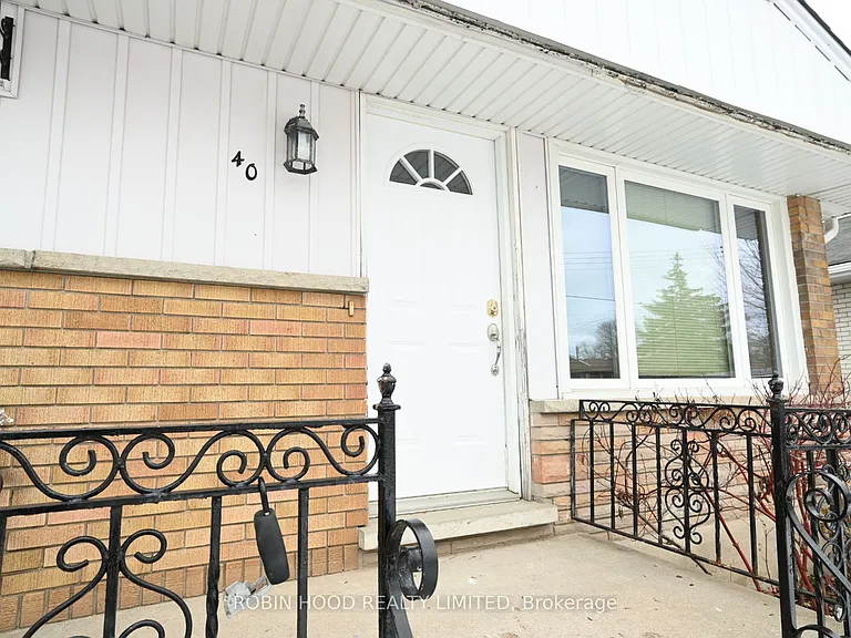 40 Winslow Dr #1 — Photo 3