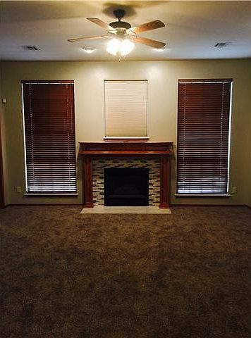 2nd image of 1240 Three Oaks Cir
