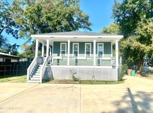 185 Bellman St, Biloxi, MS 39530