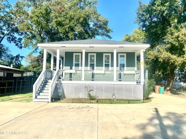185 Bellman St, Biloxi, MS 39530