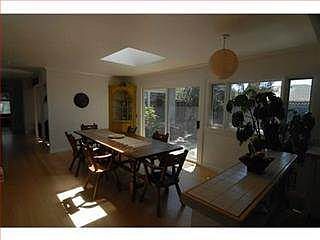 5th image of 413 Antoinette Ln