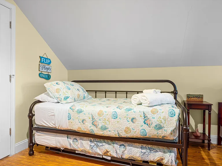 207 N Harvard Ave — Photo 29