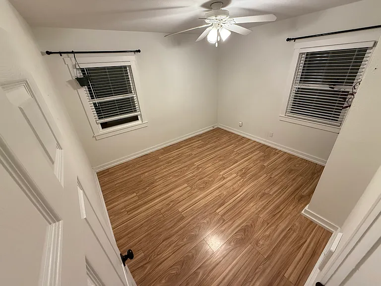 3113 Yeoman Ave — Photo 6