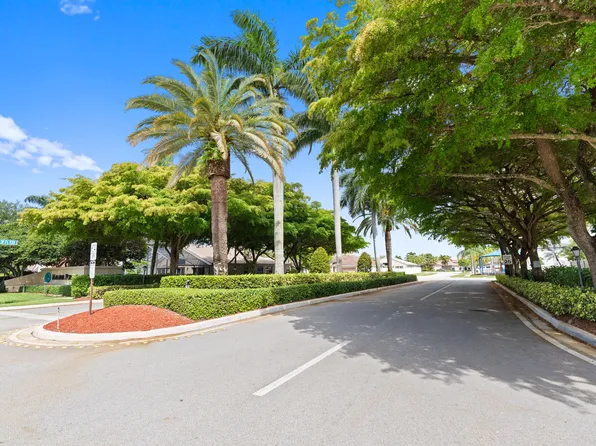 2993 SW 174th Avenue, Miramar, FL 33029