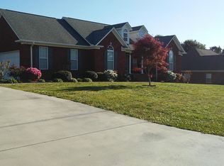 148 Stoney Mountain Dr, Guntersville, AL 35976