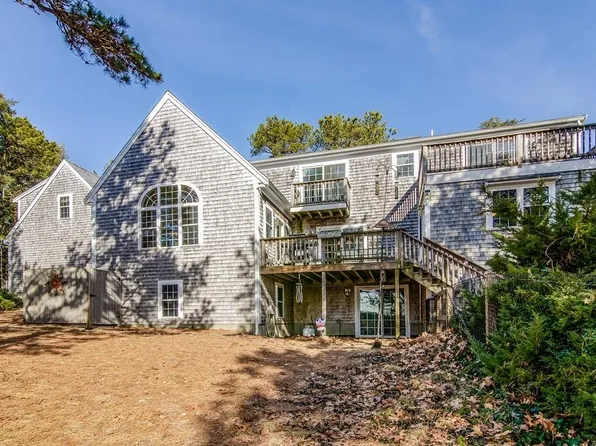 25 Fairmount Road, South Dennis, MA 02660