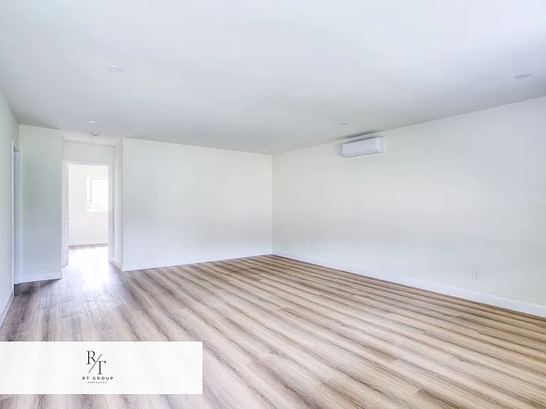1032 S Golden West Ave #D — Photo 12