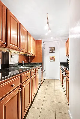 Sold by Compass | media 3