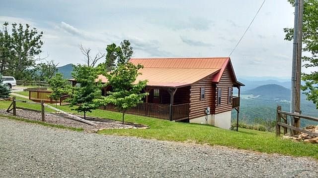 1st image of 7084 Silver Creek Ln #0