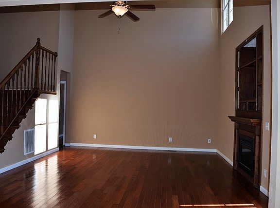 3rd image of 512 Zeigler Dr