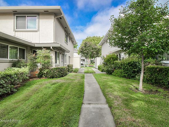 5th image of 4767 Clydelle Ave APT 3