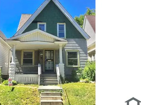 3045 N 28th St, Milwaukee, WI 53210
