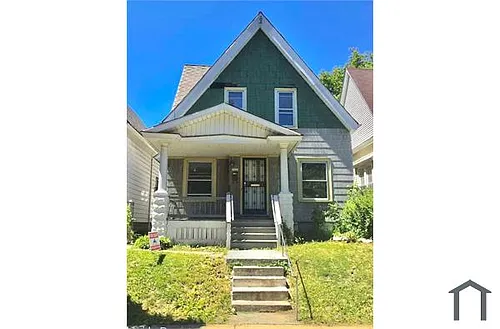 3045 N 28th St Photo 1