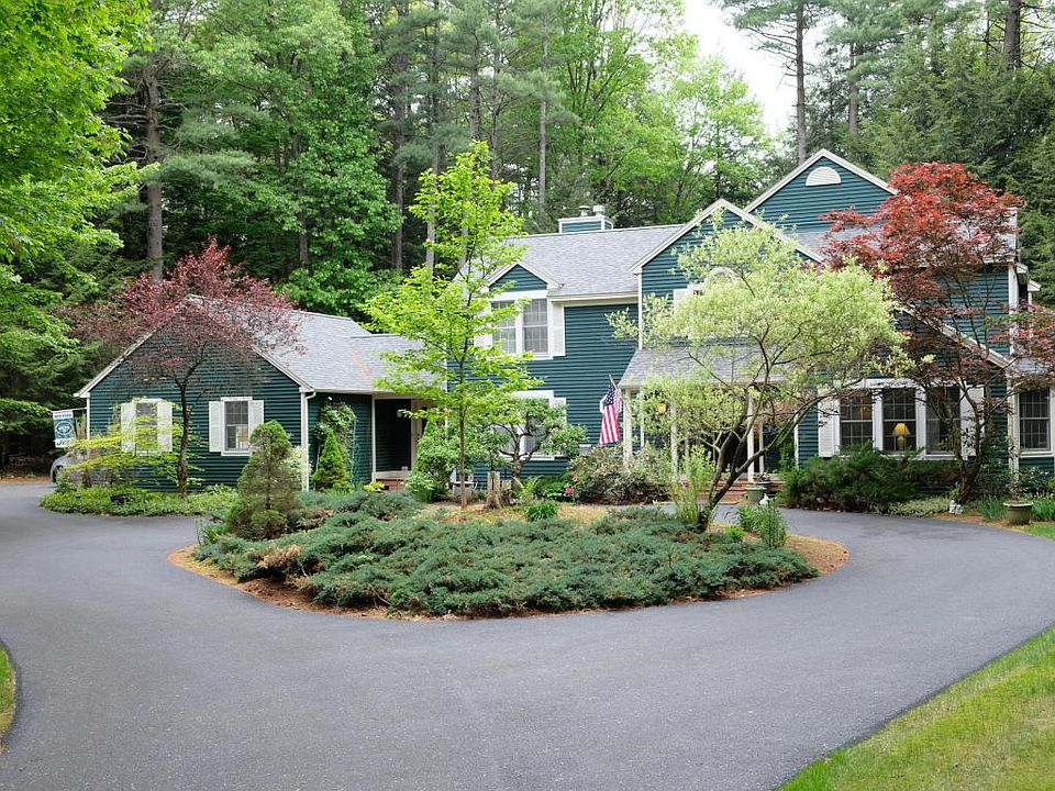 1st image of 32 Amethyst Dr