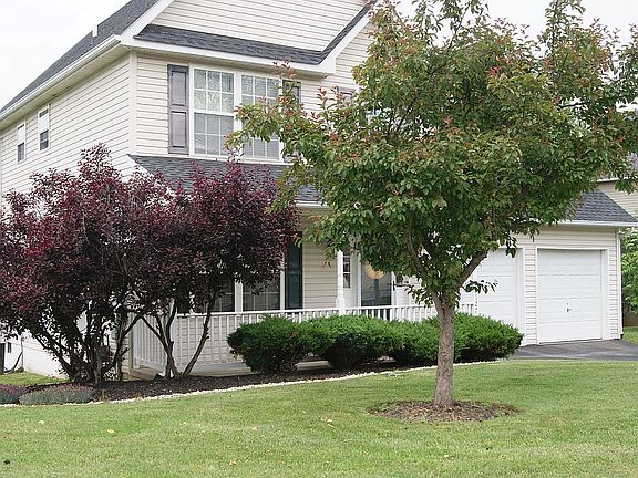 2nd image of 127 W Hillside Dr