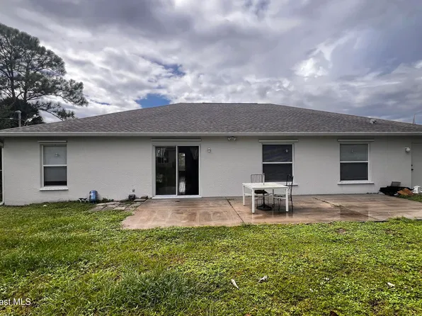 835 Du Bois Ave SE, Palm Bay, FL 32909
